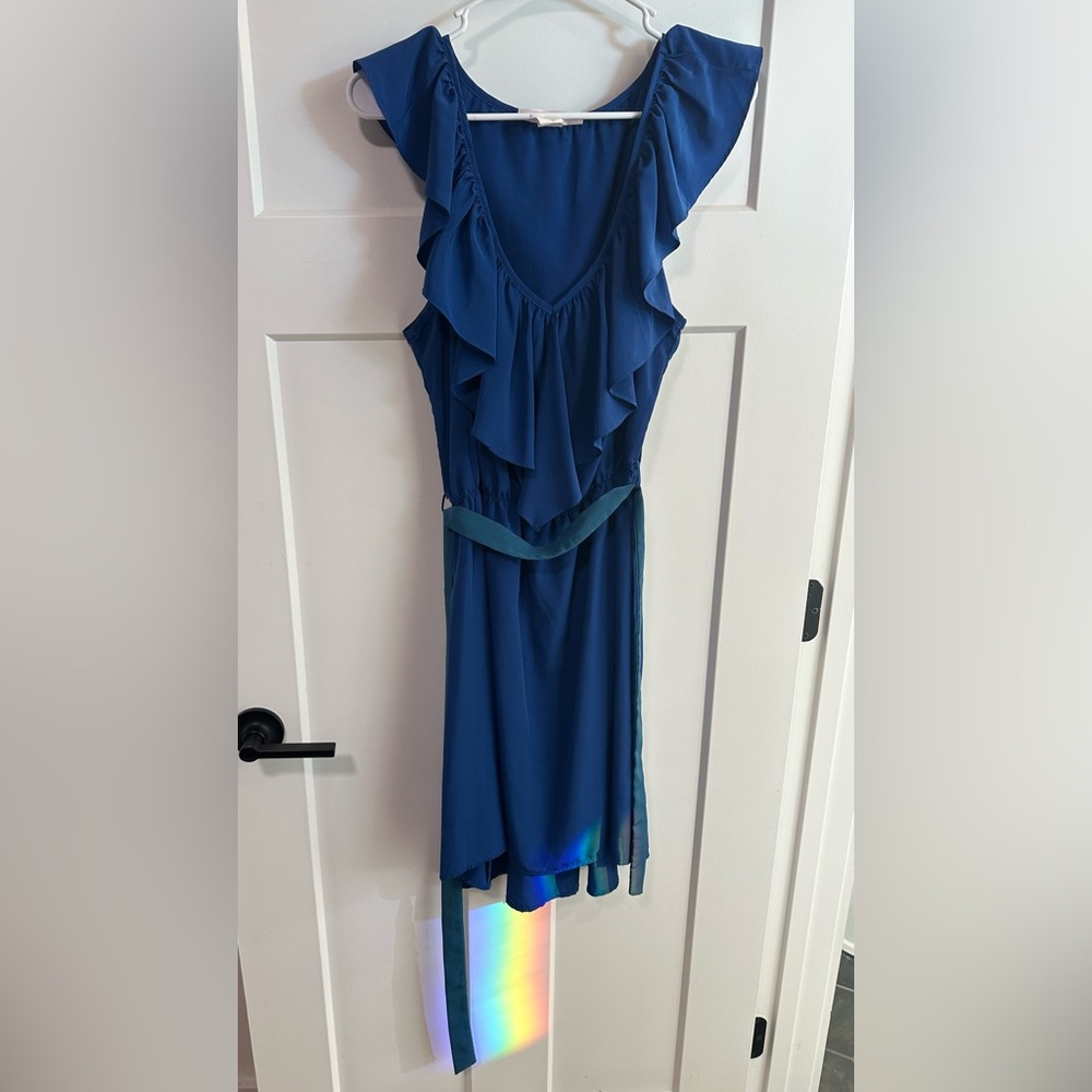 Elegant Blue Ruffled Dress